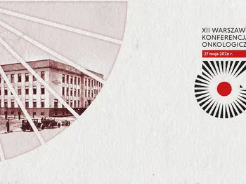 Budynek z lat 50. i logo XII Warszawskiej Konferencji Onkologicznej, data 27 maja 2026 r.